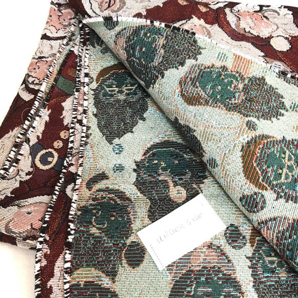 Vintage Santa Faces tapestry fabric 2 yards 
Christmas projects or gifts. - Picture 13 of 13